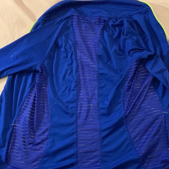 Sheer blue jacket - Picture 3 of 3